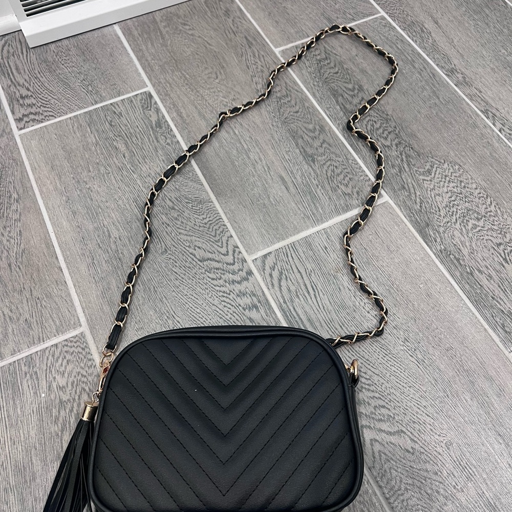 Black Quilted Crossbody Bag with Chain Strap